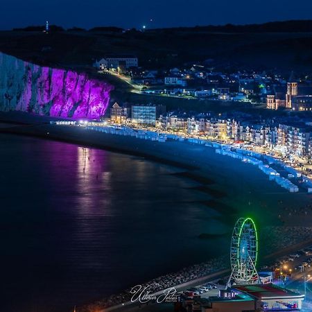 LA VERRIÈRE. Les Locations ISAHORA c'est aussi plusieurs appart' de Standing à 2 pas du Château d'Eu, des Falaises du Tréport, de MERS les Bains et aux portes de la BAIE DE SOMME Eu (Seine-Maritime) Extérieur photo