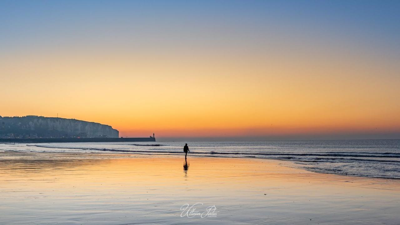 LA VERRIÈRE. Les Locations ISAHORA c'est aussi plusieurs appart' de Standing à 2 pas du Château d'Eu, des Falaises du Tréport, de MERS les Bains et aux portes de la BAIE DE SOMME Eu (Seine-Maritime) Extérieur photo