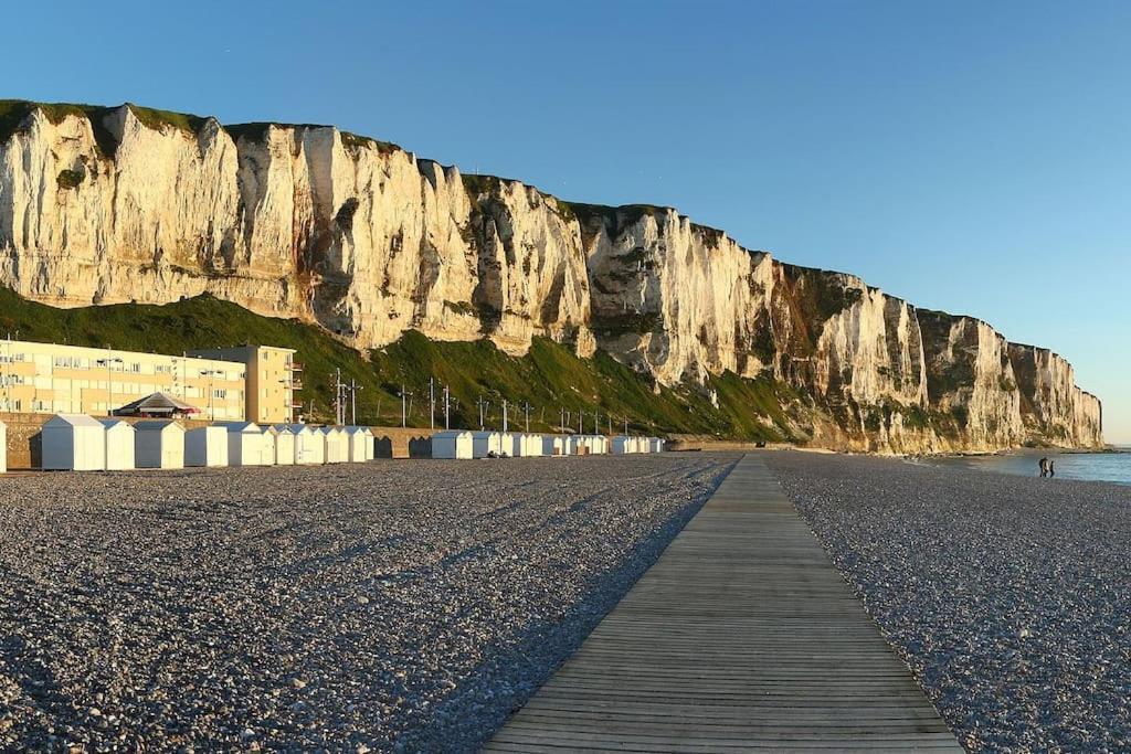 LA VERRIÈRE. Les Locations ISAHORA c'est aussi plusieurs appart' de Standing à 2 pas du Château d'Eu, des Falaises du Tréport, de MERS les Bains et aux portes de la BAIE DE SOMME Eu (Seine-Maritime) Extérieur photo